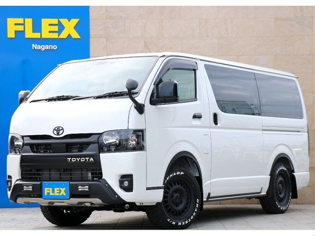 TOYOTA / HIACE van 4WD