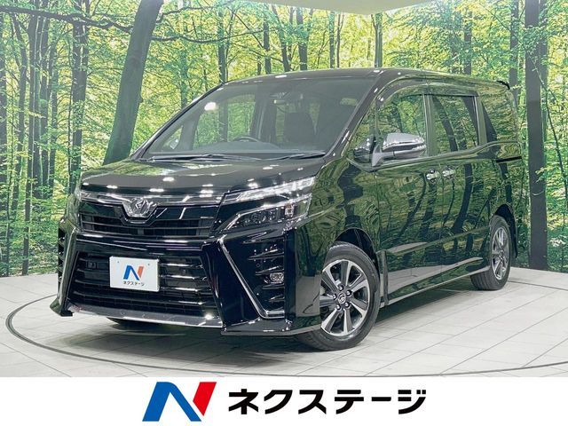 TOYOTA / VOXY