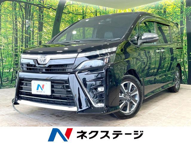 TOYOTA / VOXY