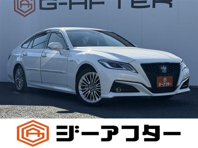 TOYOTA / CROWN sedan hybrid