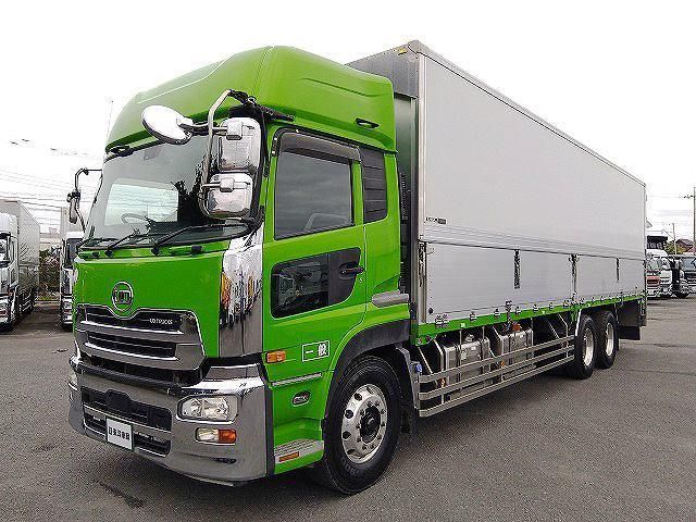 Japanese used car Ref# 1705987 NISSAN DIESEL / Quon
