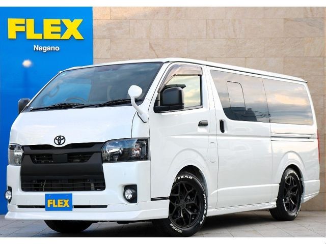 TOYOTA / HIACE van 4WD