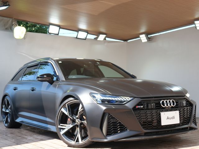 AUDI / AUDI RS6 AVANT