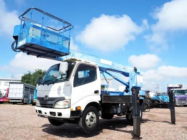 Japanese used car Ref# 1706254 HINO / DUTRO