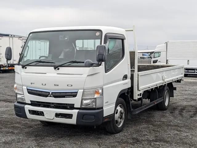 Japanese used car Ref# 1706262 MITSUBISHI / CANTER