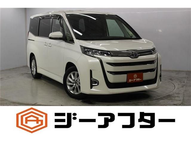 TOYOTA / NOAH