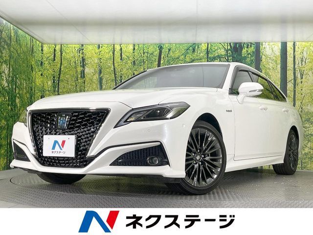 TOYOTA / CROWN sedan hybrid