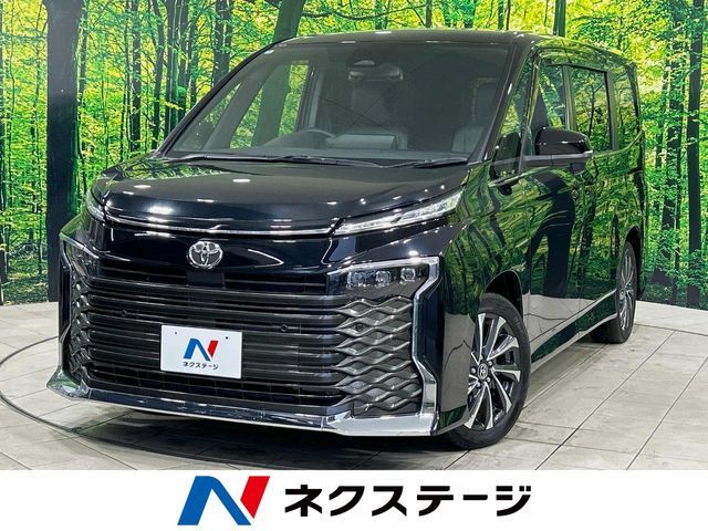 TOYOTA / VOXY