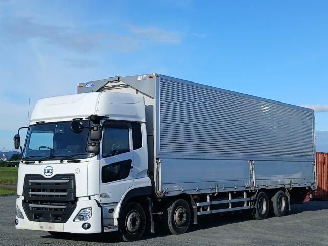 NISSAN DIESEL / Quon
