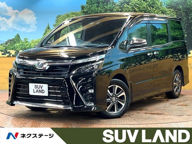 TOYOTA / VOXY