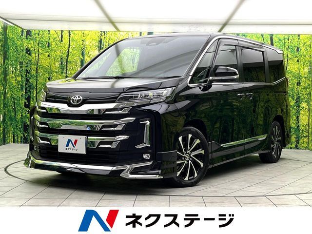 TOYOTA / NOAH