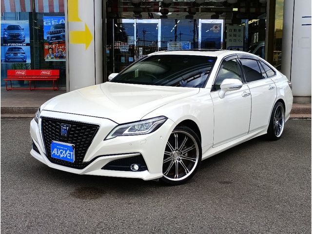 TOYOTA / CROWN sedan hybrid