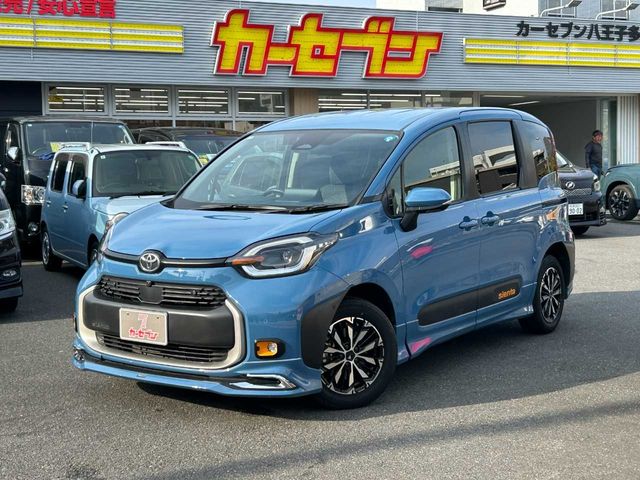 Japanese used car Ref# 1707521 TOYOTA / SIENTA HYBRID