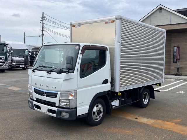 Japanese used car Ref# 1707631 MITSUBISHI / CANTER