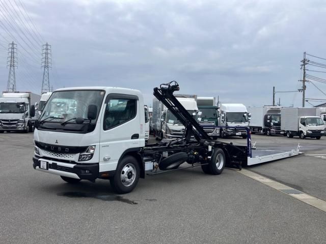 Japanese used car Ref# 1707650 MITSUBISHI / CANTER