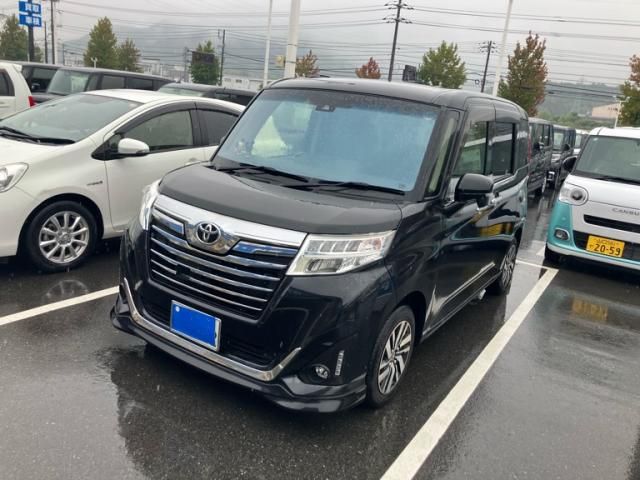 TOYOTA / ROOMY