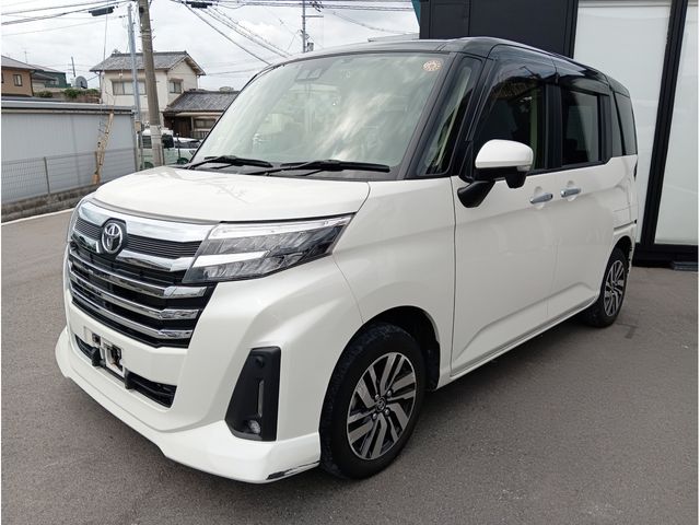 TOYOTA / ROOMY