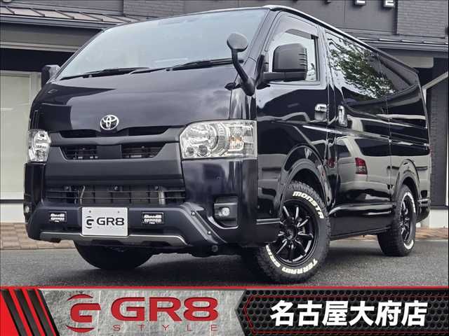 TOYOTA / HIACE van 4WD