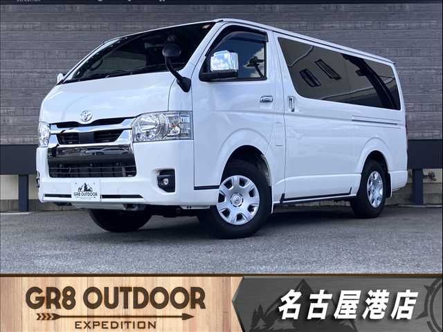 TOYOTA / HIACE van 4WD