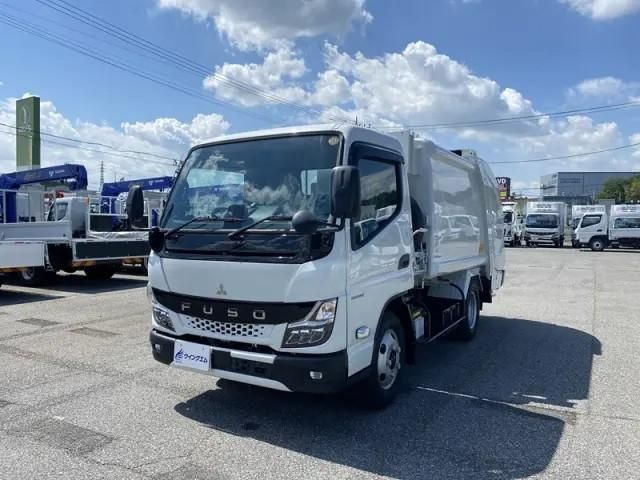 Japanese used car Ref# 1708400 MITSUBISHI / CANTER