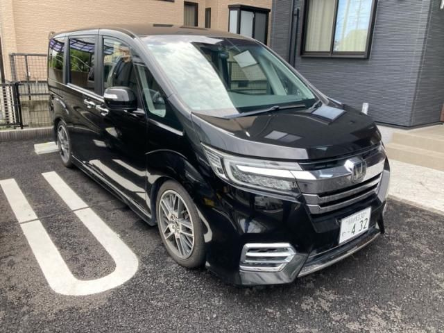 HONDA / STEPWAGON SPADA