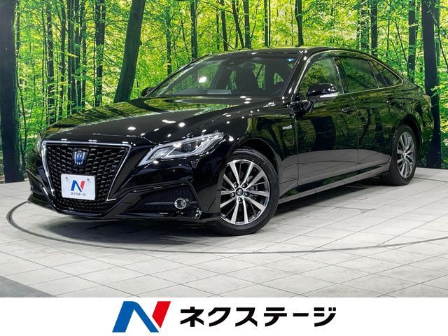 TOYOTA / CROWN sedan hybrid