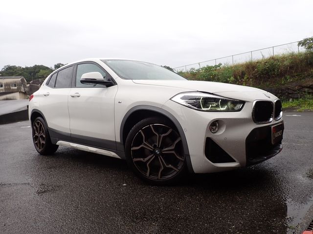 BMW / BMW X2