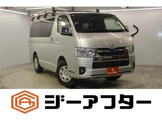 TOYOTA / HIACE van 4WD