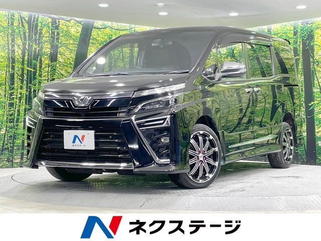 TOYOTA / VOXY 4WD