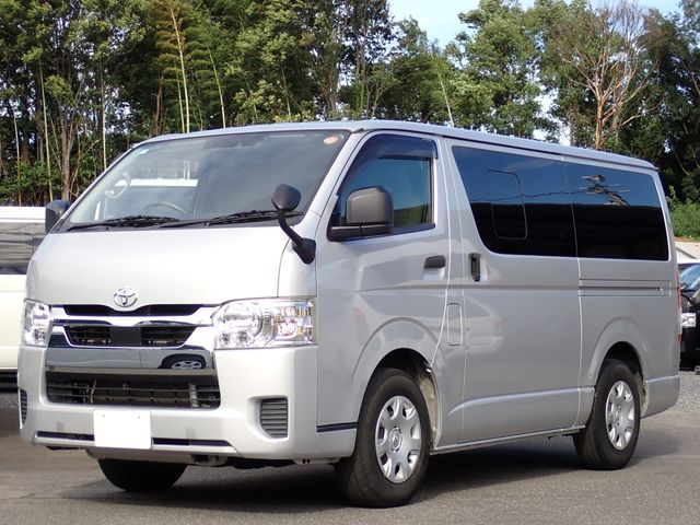 TOYOTA / HIACE van 1.15t 2WD