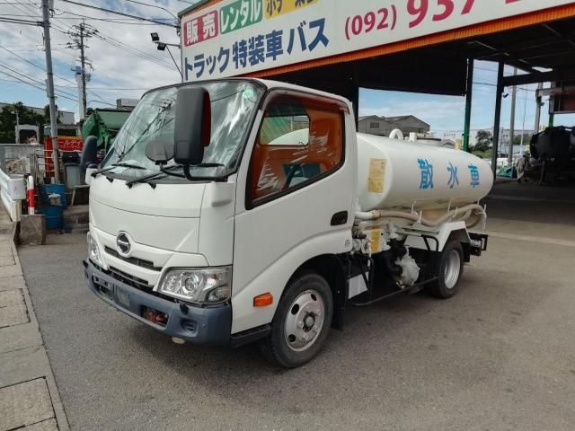 HINO / DUTRO