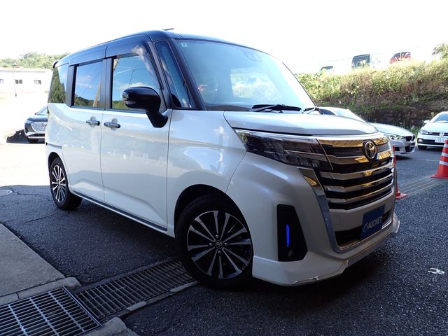 TOYOTA / ROOMY