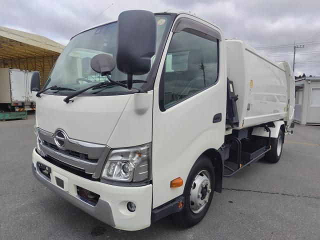 HINO / DUTRO