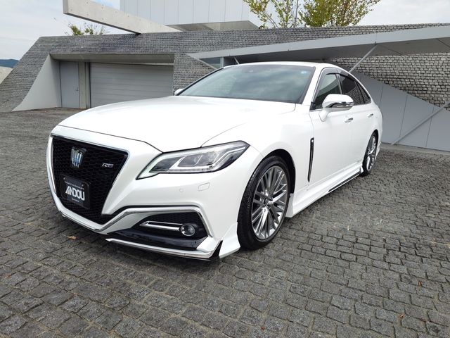TOYOTA / CROWN sedan hybrid
