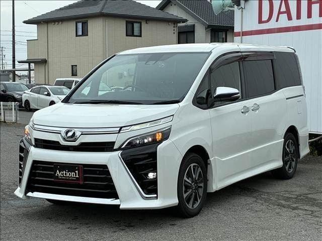 TOYOTA / VOXY