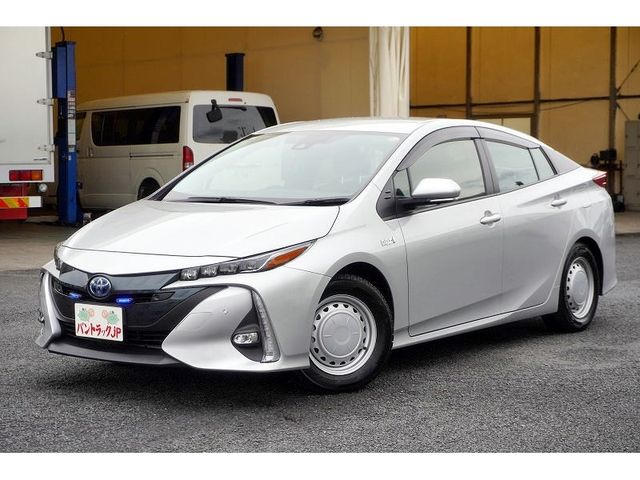 TOYOTA / PRIUS PHV