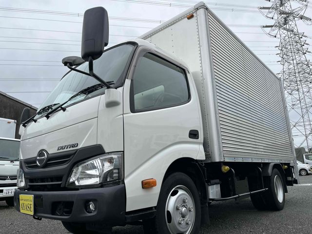 Japanese used car Ref# 1710088 HINO / DUTRO