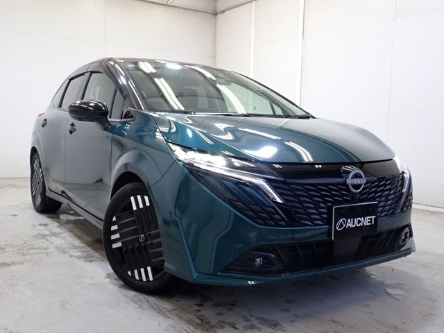 NISSAN / AURA