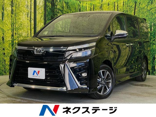 TOYOTA / VOXY