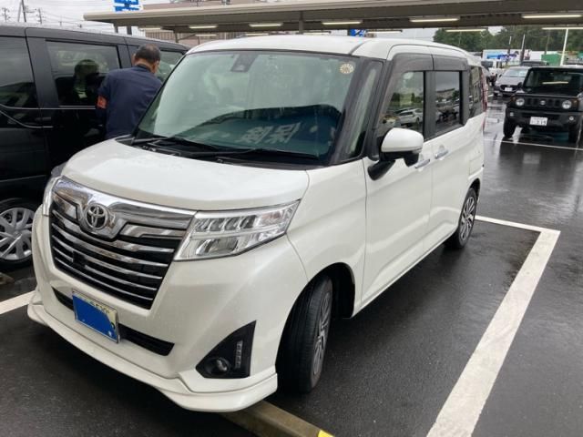 TOYOTA / ROOMY
