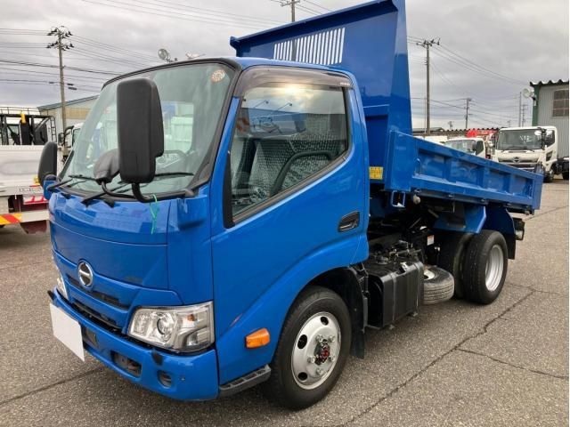 HINO / DUTRO