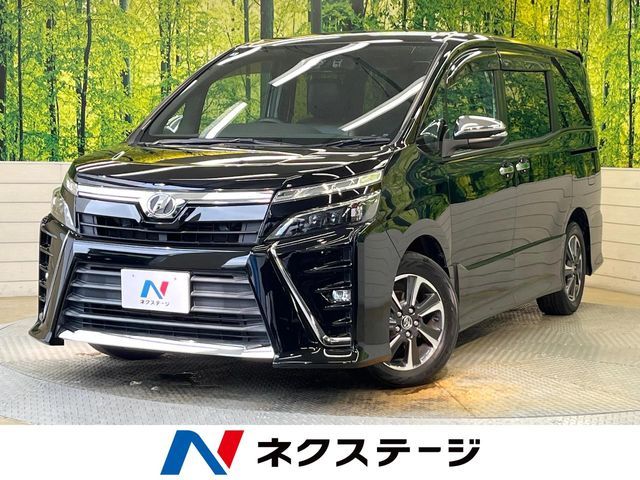TOYOTA / VOXY