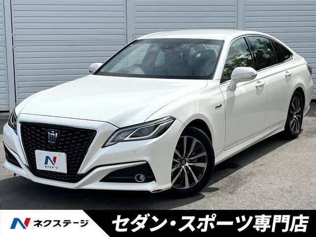 TOYOTA / CROWN sedan hybrid