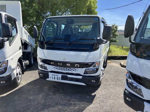 Japanese used car Ref# 1711109 MITSUBISHI / CANTER