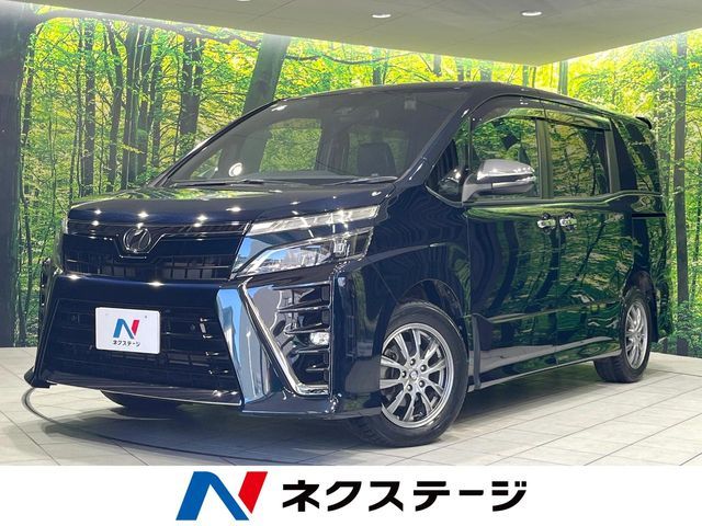 TOYOTA / VOXY
