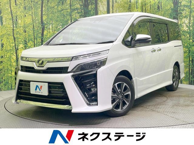 TOYOTA / VOXY