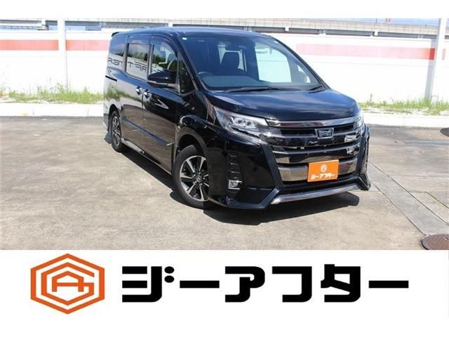 TOYOTA / NOAH