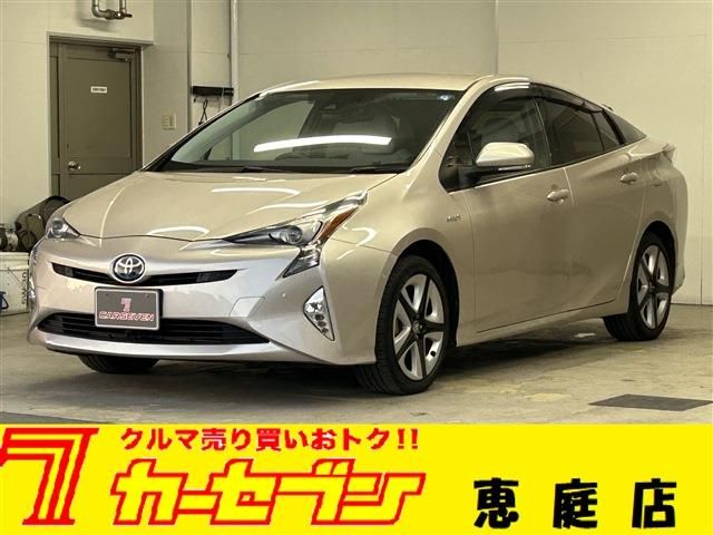 TOYOTA / PRIUS 4WD