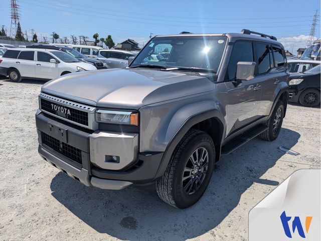 TOYOTA / LANDCRUISER 250