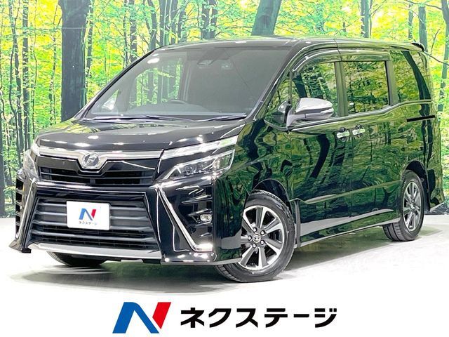 TOYOTA / VOXY